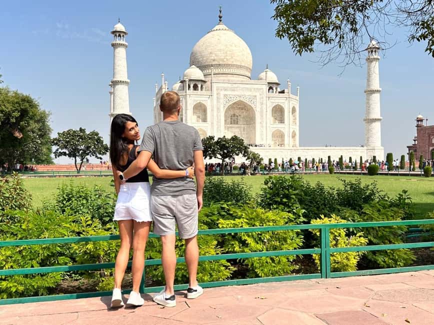 image n.7 of From Delhi: Private Taj Mahal, Agra Fort & Baby Taj Day Trip activity in Agra, uploaded by supplier