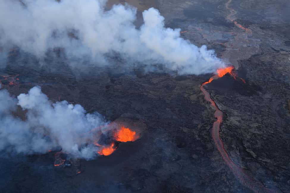 Image N°16 de Depuis Reykjavik : Excursion en hélicoptère dans la Nouvelle Région Volcanique activité à Reykjavík, publiée par le prestataire