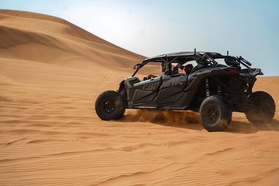 imagem n.5 de Dubai: Experiência de Quad Bike, Dune Buggy e Sandboarding atividade em Dubai, carregada pelo fornecedor