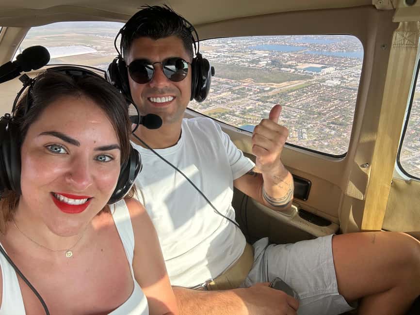 image n.58 of Miami Beach: Private Luxury Airplane Tour with Champagne activity in Miami, uploaded by supplier