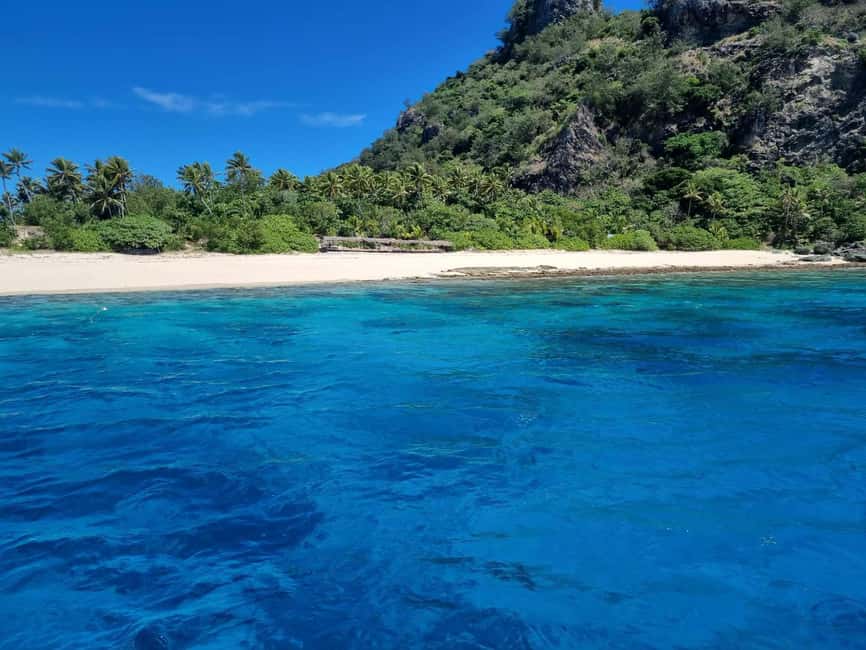 image n.2 of Fiji: Authentic Fijian Day Cruise by Boat activity in Mamanuca Islands, uploaded by supplier