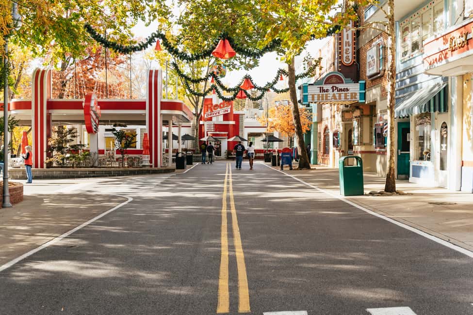 image n.8 of Pigeon Forge: Dollywood Theme Park Entry Ticket activity in Pigeon Forge, uploaded by supplier