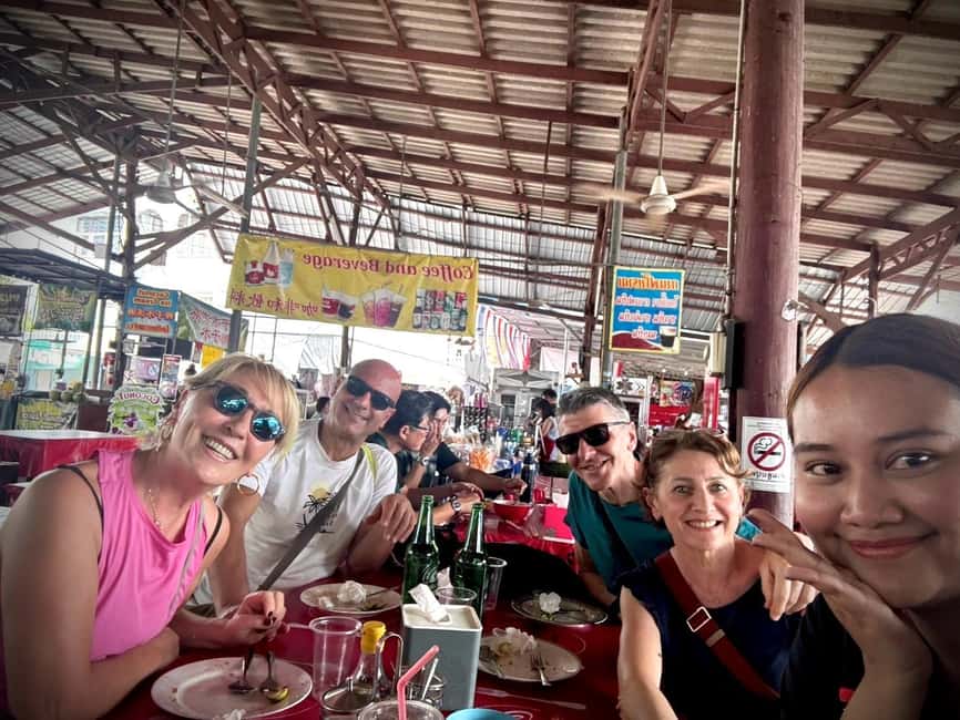 image n.22 of Bangkok: Floating Market and Train Market Experience activity in Pattaya, uploaded by supplier