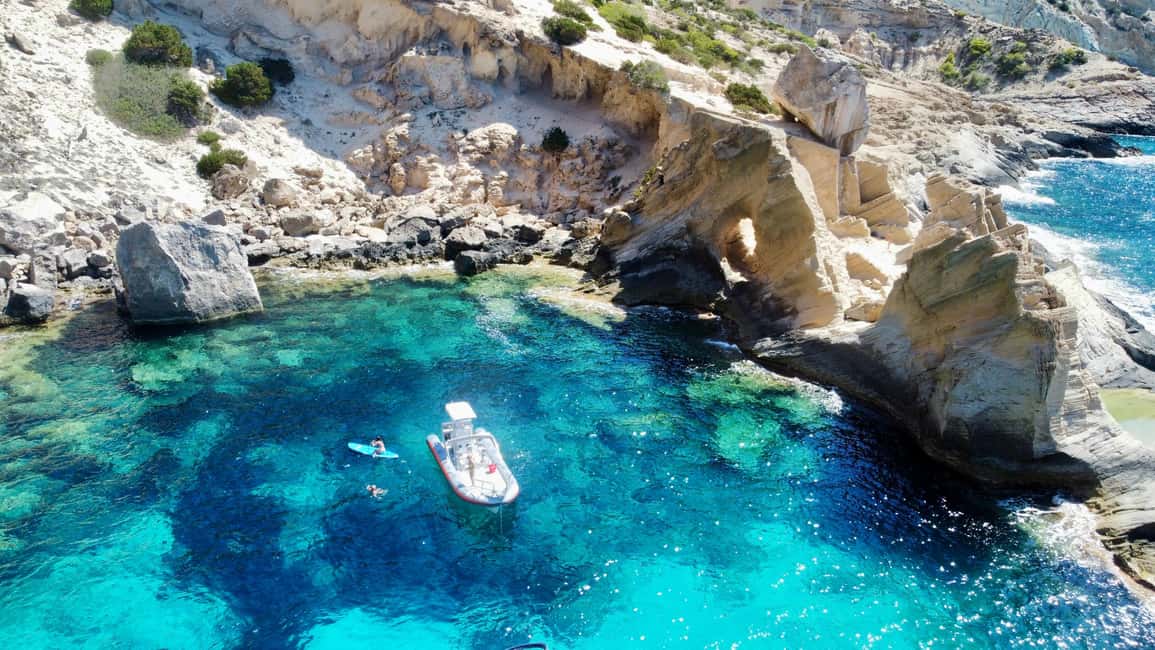 image n.1 of Ibiza: SpeedBoat trip to Atlantis & Es Vedra Snorkel+Paddle activity in Sant Josep de sa Talaia, uploaded by supplier
