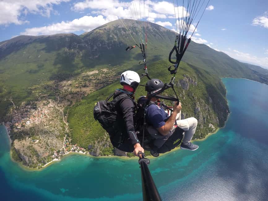billede nr.1 af aktiviteten Paragliding ved Ohrid-søen i Den sydvestlige region, uploadet af udbyder