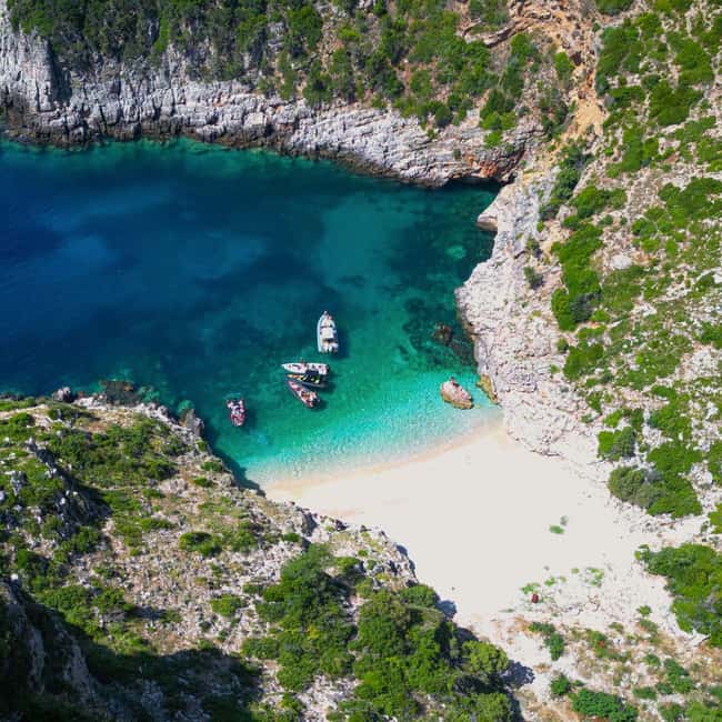 image n.36 of Blue Gem Cave Speedboat Tour Vlore activity in Vlorë County, uploaded by supplier