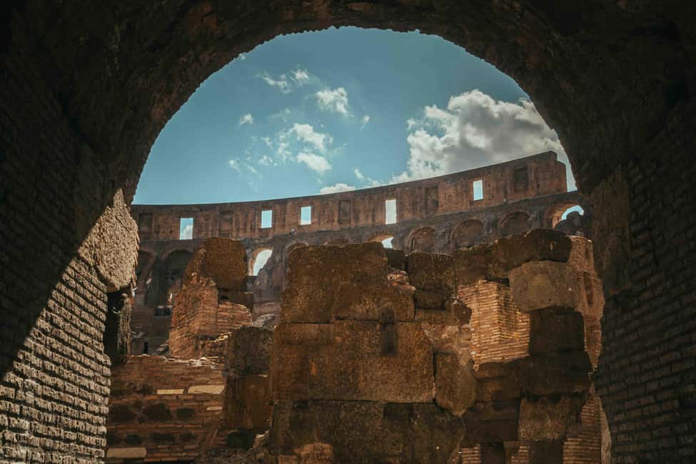 Obraz nr 5 z atrakcji Rzym: Ekskluzywna wycieczka po Forum Romanum i podziemiach Koloseum w Rzym, przesłany przez organizatora