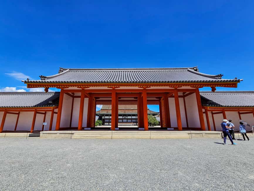 image n.3 of Kyoto: Imperial Palace & Nijo Castle Guided Walking Tour activity in Kyoto, uploaded by supplier