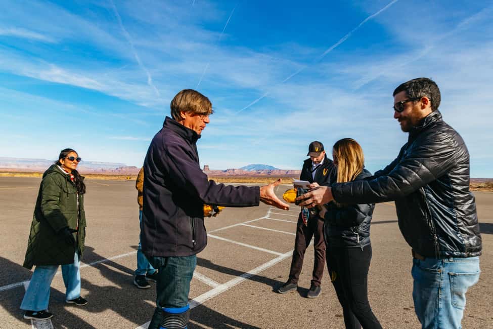 image n.6 of Page: Horseshoe Bend Helicopter Flight & Tower Butte Landing activity in Arizona, uploaded by supplier