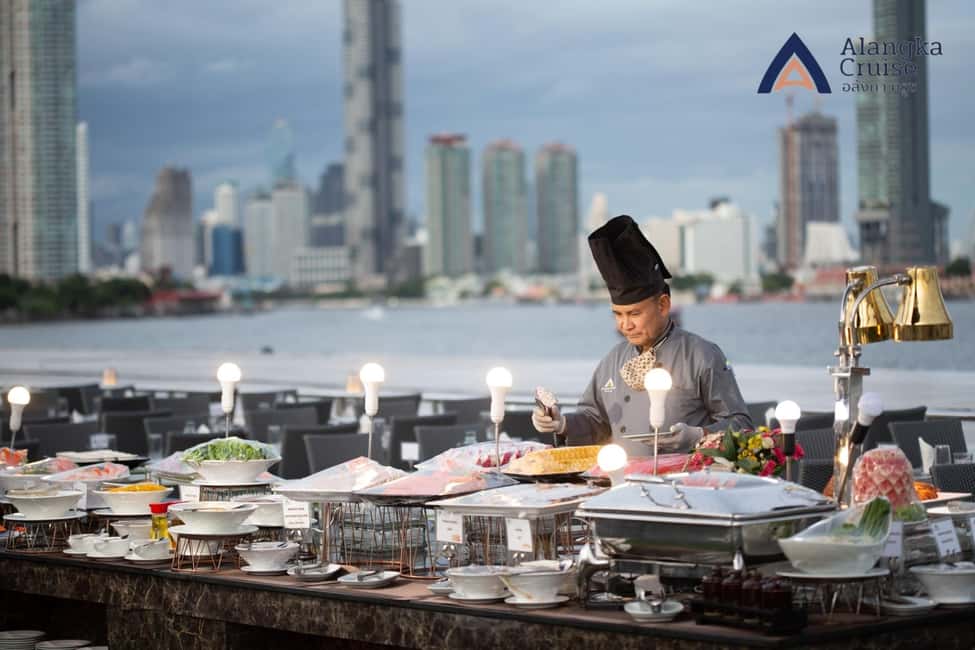image n.22 of Bangkok: Alangka Chao Phraya River Dinner Cruise activity in Bangkok, uploaded by supplier
