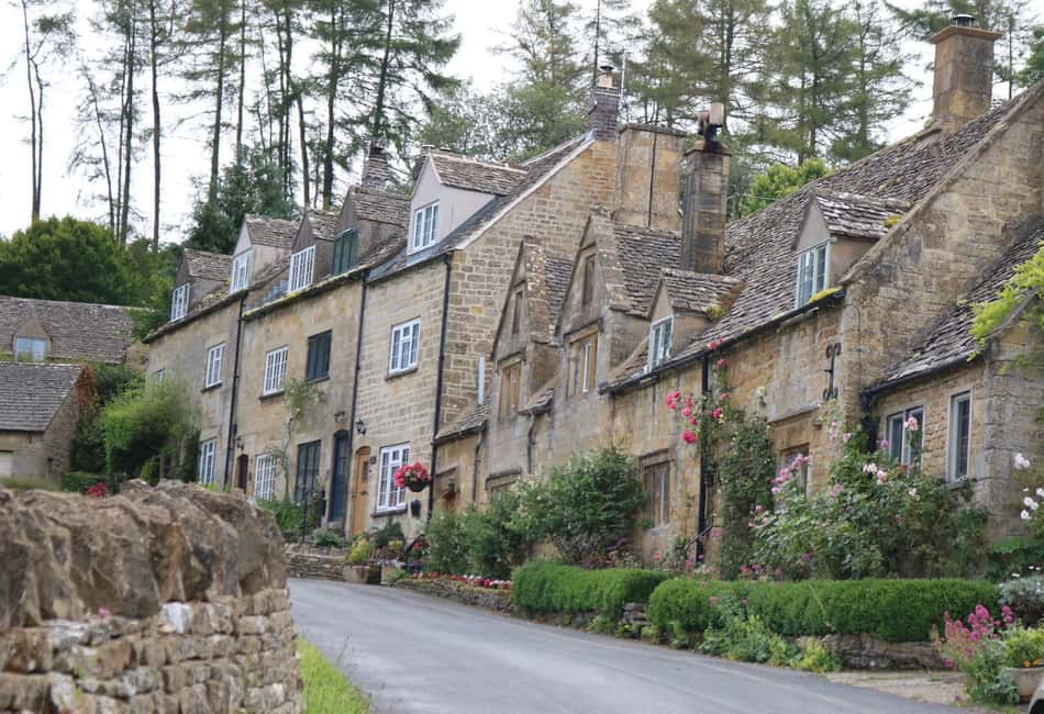 image n.41 of London: Full Day Cotswolds Tour with Shakespeare's Stratford activity in Bibury, uploaded by supplier