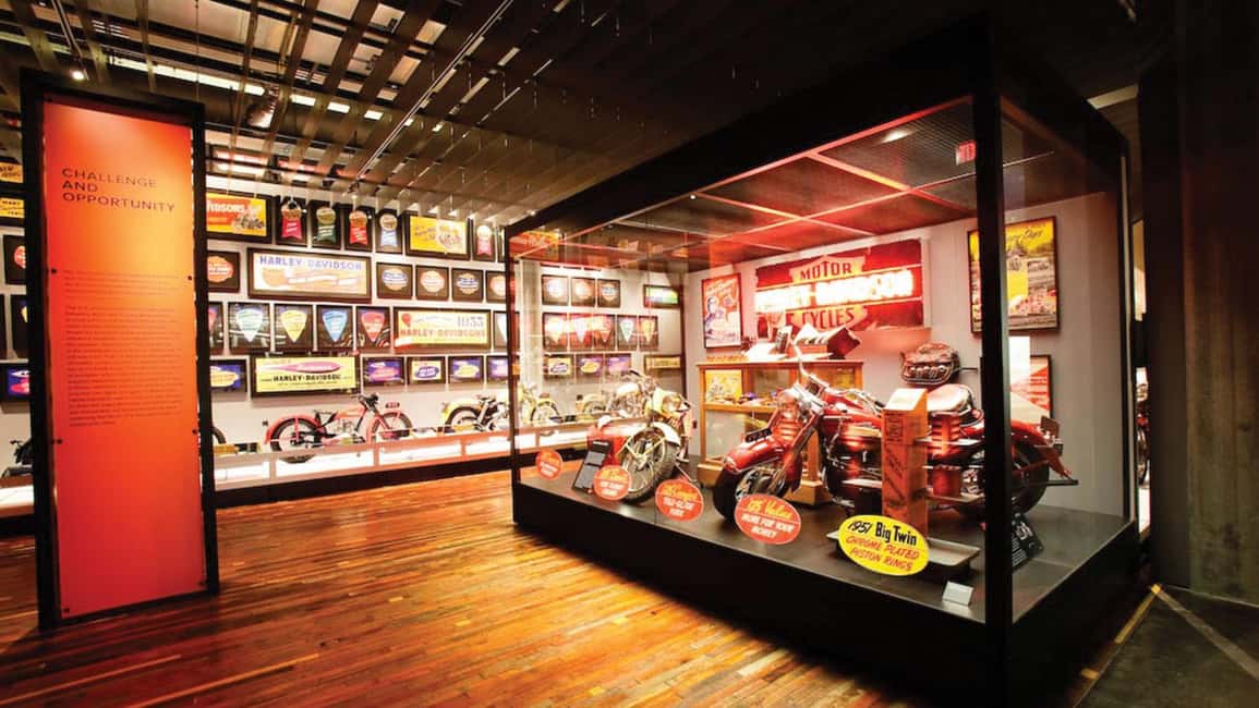 image n.4 of Chicago:Milwaukee City Highlights Day Trip with Brewery Tour activity in Milwaukee, uploaded by supplier