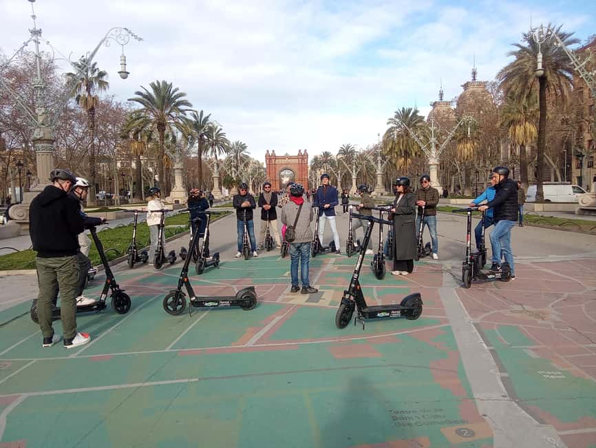 Obraz nr 12 z atrakcji Barcelona: hulajnoga elektryczna i wycieczka rowerowa w Barcelona, przesłany przez organizatora