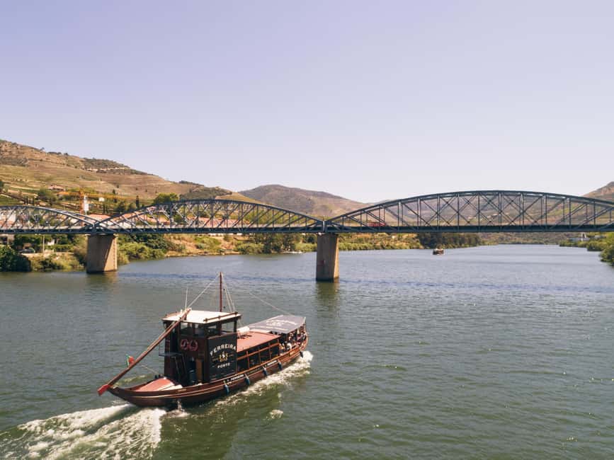 image n.13 of From Pinhão: Douro Valley Rabelo Boat Tour with Port Wine activity in Norte Region, uploaded by supplier