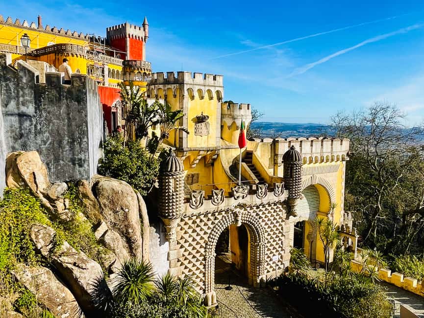 image n.3 of Lisbon: Sintra & Pena Palace Guided Tour with Hotel Pickup activity in Colares, uploaded by supplier