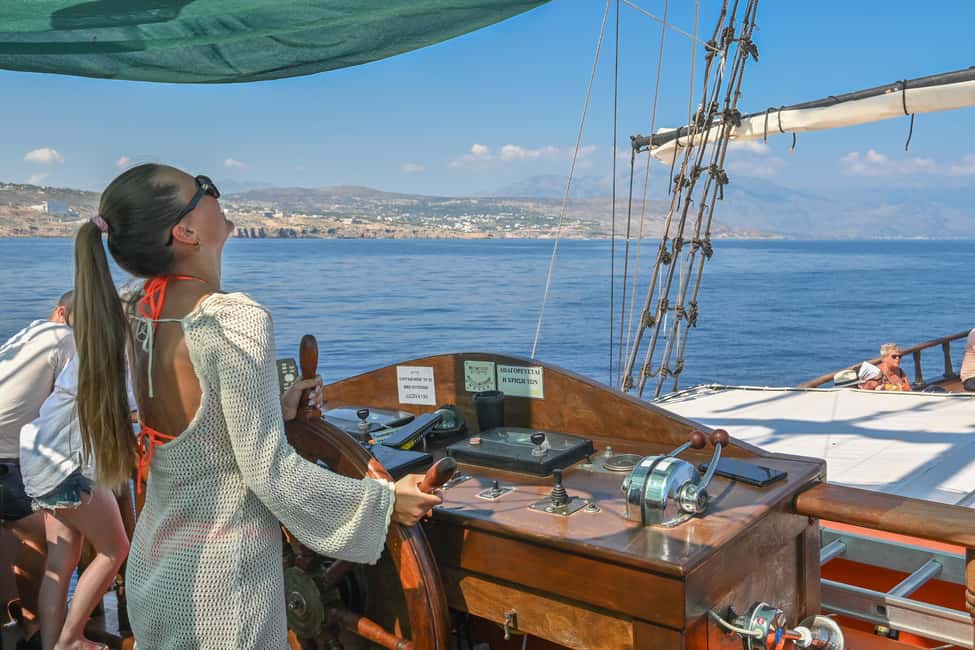 Immagine nº 12 di Rethymno: crociera in barca dei pirati con soste per il bagno attività a Rethymno, caricata dal fornitore