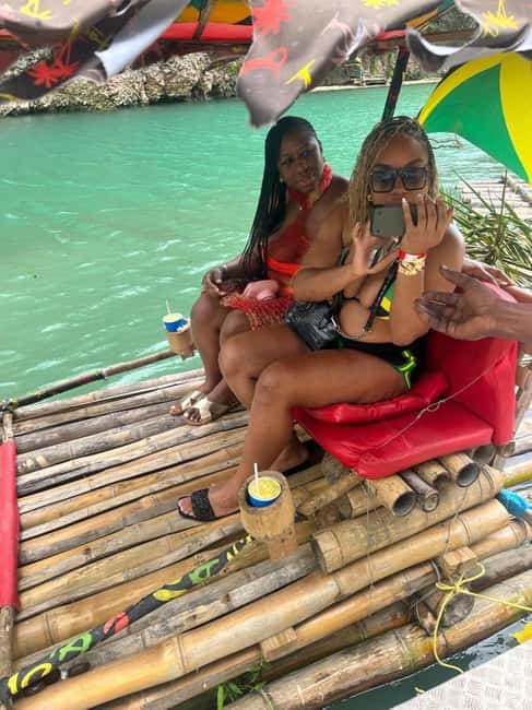 imagem n.9 de Ocho Rios: Rafting no rio Bamboo e cavalgadas atividade em Clarendon, carregada pelo fornecedor