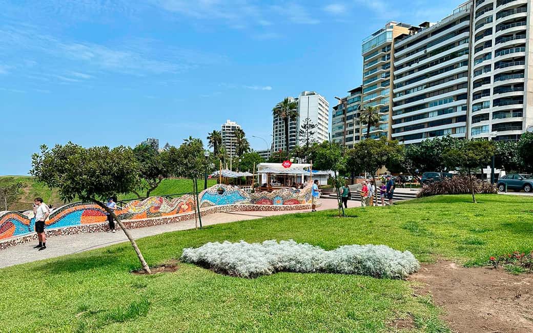 image n.15 of Lima: Bike Tour in Miraflores and Barranco Districts activity in Lima, uploaded by supplier