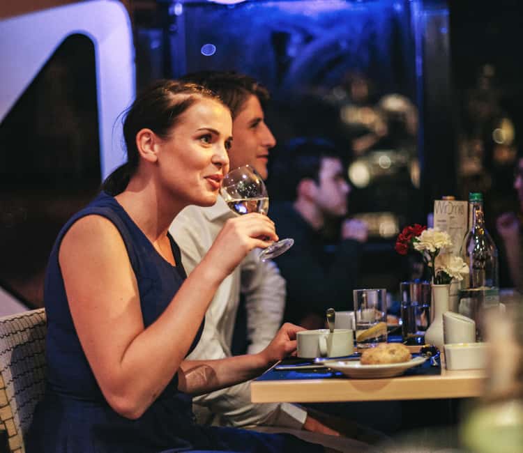 Image N°8 de Londres : Dîner-croisière sur la Tamise activité à Royaume-Uni, publiée par le prestataire