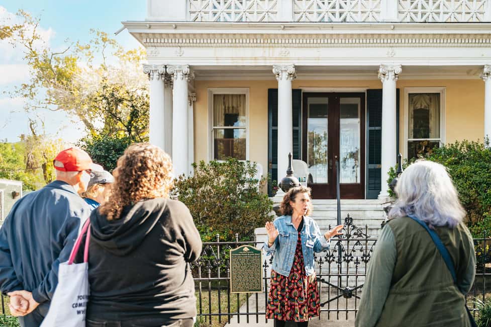Immagine nº 6 di New Orleans: Tour guidato a piedi del Garden District attività a New Orleans, caricata dal fornitore