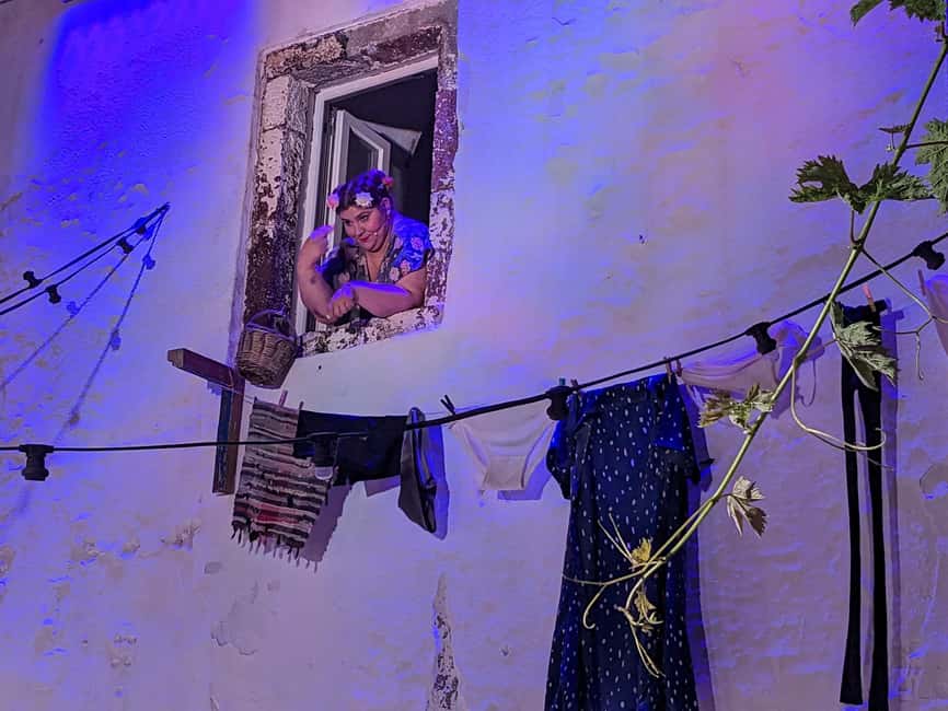 image n.32 of Santorini: The Greek Wedding Show activity in Fira, uploaded by supplier