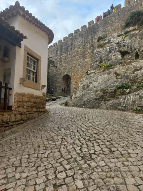 image n.4 of Lisbon: Transfer to Porto with Obidos and Nazare activity in Lisbon, uploaded by supplier