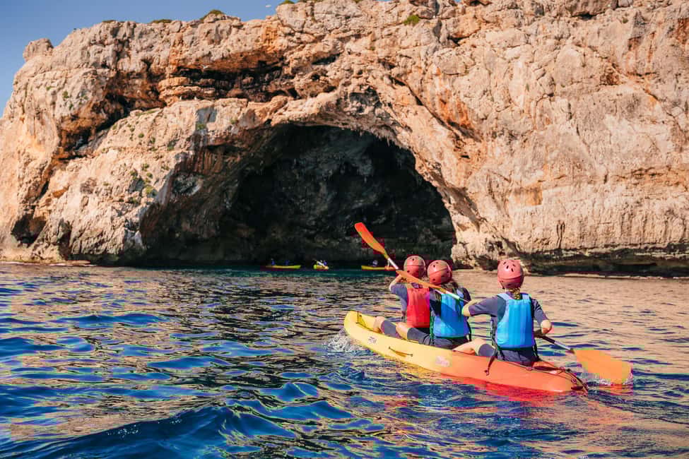 bild nr.7 av Cala Varques: Guidad kajak- och snorklingsexpedition till havsgrottorna aktivitet i Manacor, uppladdad av arrangören