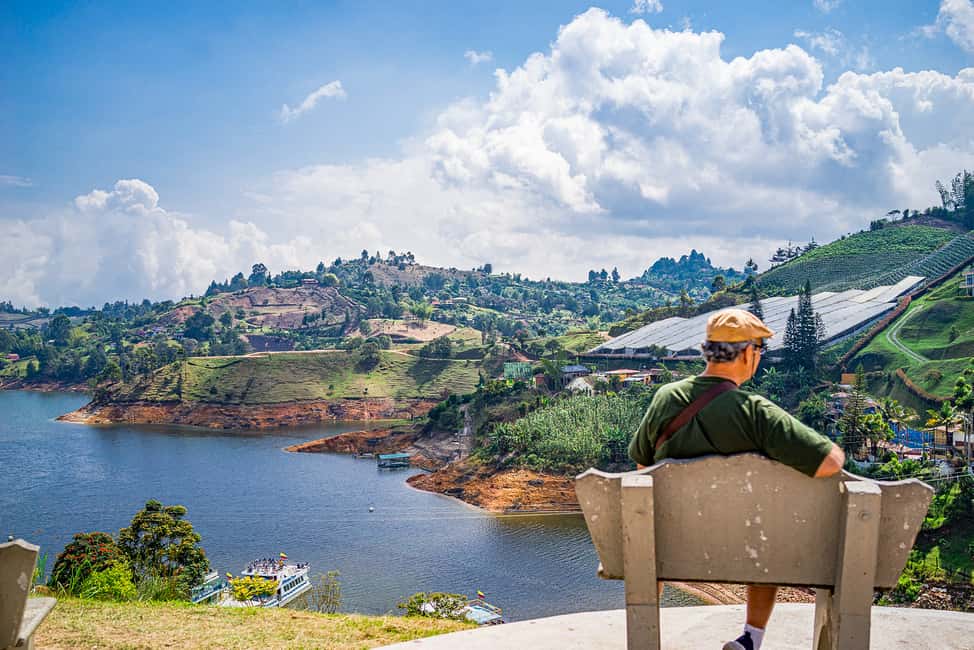 image n.38 of Medellin: Guatape Tour with Boat, Breakfast, Lunch & Llamas activity in Marinilla, uploaded by supplier