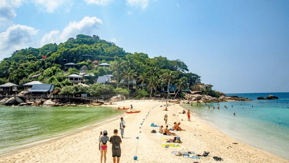 image n.48 of Ko Tao: Tao-Nangyuan Snorkeling Day Trip with Meals & Sunset activity in Ko Tao, uploaded by supplier