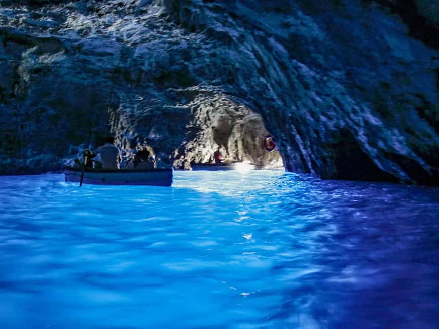 Immagine nº 10 di Tour VIP di Capri: Anacapri, Giardini di Augusto e Faraglioni attività a Campania, caricata dal fornitore