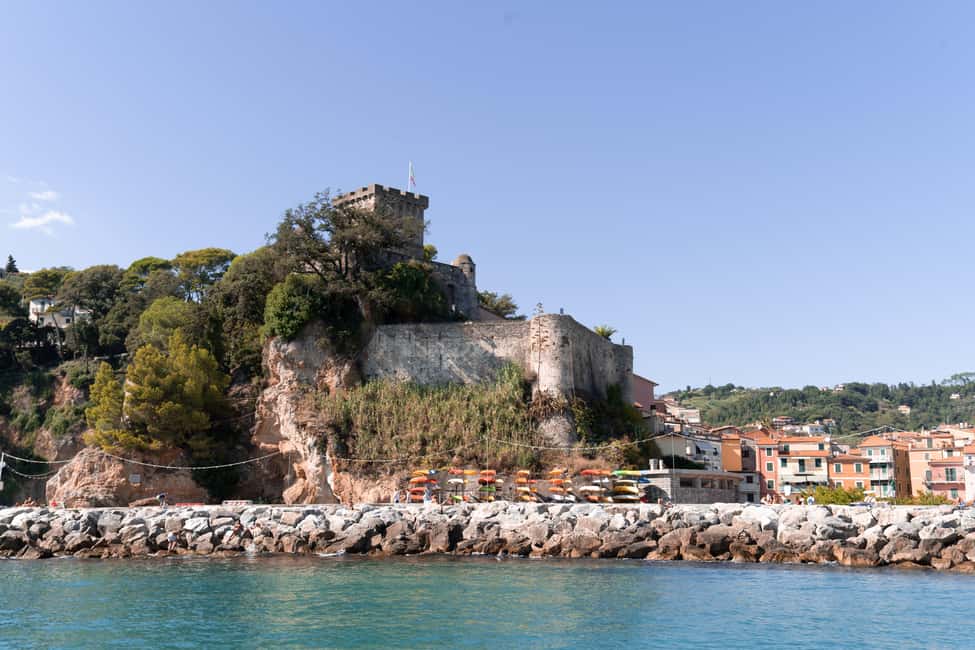 image n.16 of Tour Golfo dei Poeti - shared tour activity in La Spezia, uploaded by supplier