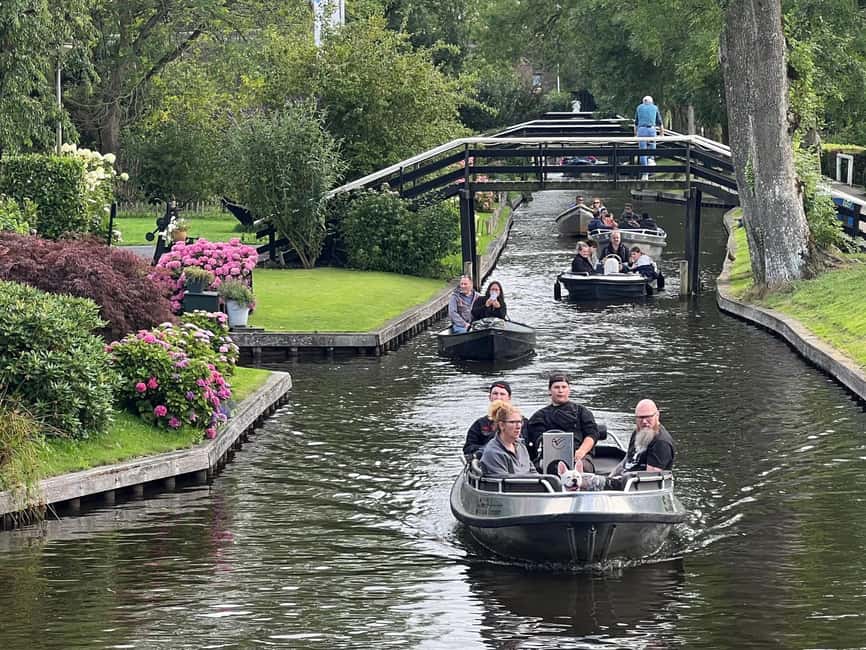 image n.24 of Amsterdam: Keukenhof Tulip Garden and Giethoorn Experience activity in Lisse, uploaded by supplier