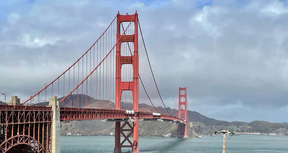 image n.3 of San Francisco: Cable Car with App-Based Tour activity in San Francisco, uploaded by supplier