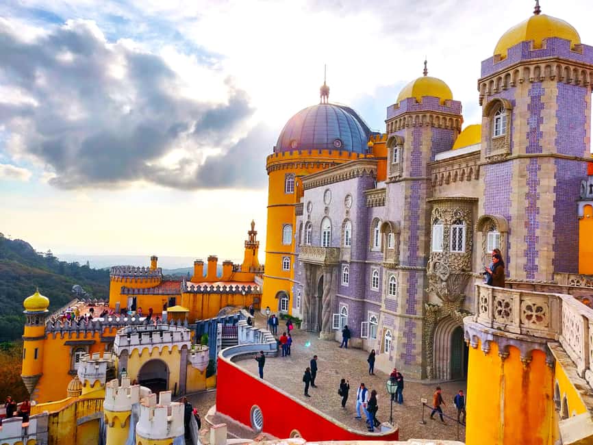 billede nr.5 af aktiviteten Lissabon: Halvdagstur til Sintra med Pena-paladset og Regaleira i Sintra, uploadet af udbyder