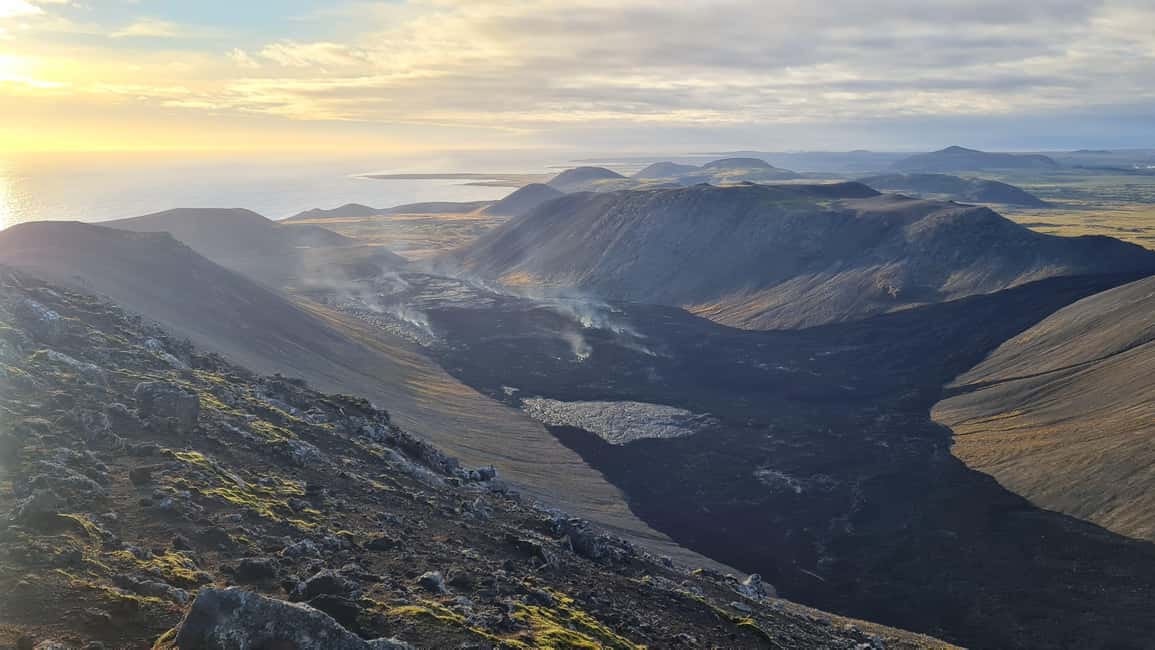 bild nr.6 av Från Reykjavík: Vandring med geolog till vulkanen Fagradalsfjall aktivitet i Reykjanes, uppladdad av arrangören