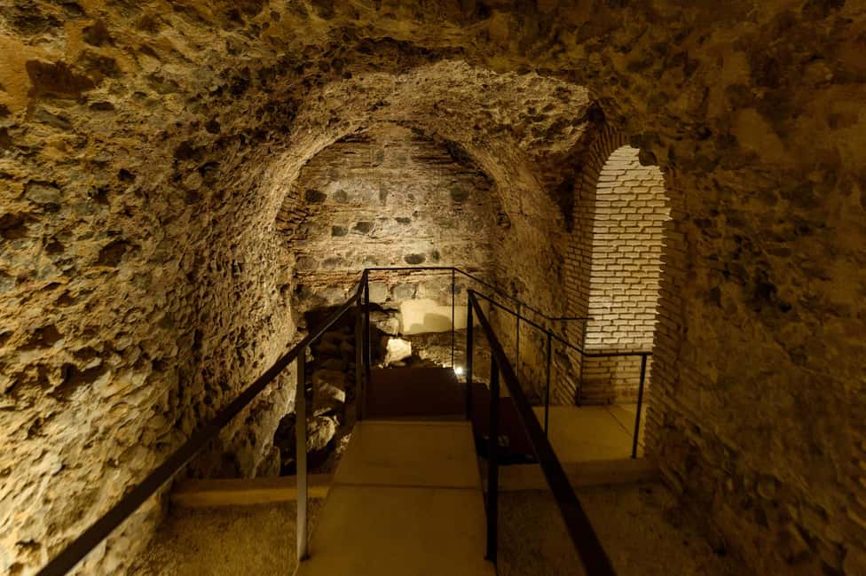 image n.4 of Underground Toledo: Roman baths, dungeons, and secrets beneath the city activity in Toledo, uploaded by supplier