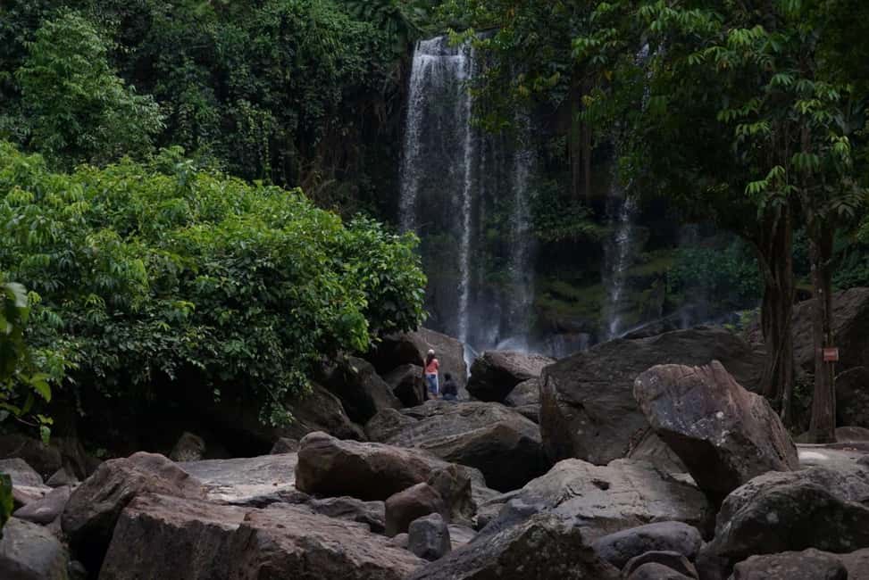 imagem n.21 de Siem Reap: Cascata de Kulen e excursão de um dia a 1000 Lingas com almoço atividade em Siem Reap (Província), carregada pelo fornecedor