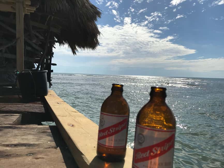 imagem n.2 de Floyd's Pelican Bar, Ys Falls e Black River Safari Tour atividade em Montego Bay, carregada pelo fornecedor