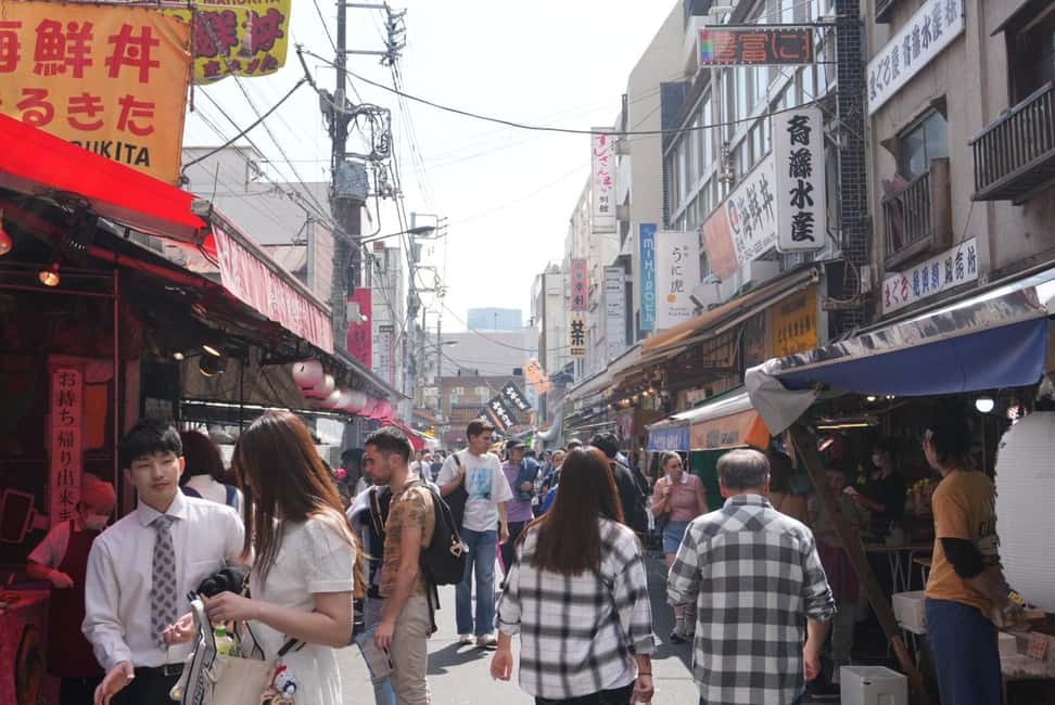 image n.3 of Tokyo: Toyosu & Tsukiji Market Adventure with Tuna Auction activity in Tokyo, uploaded by supplier