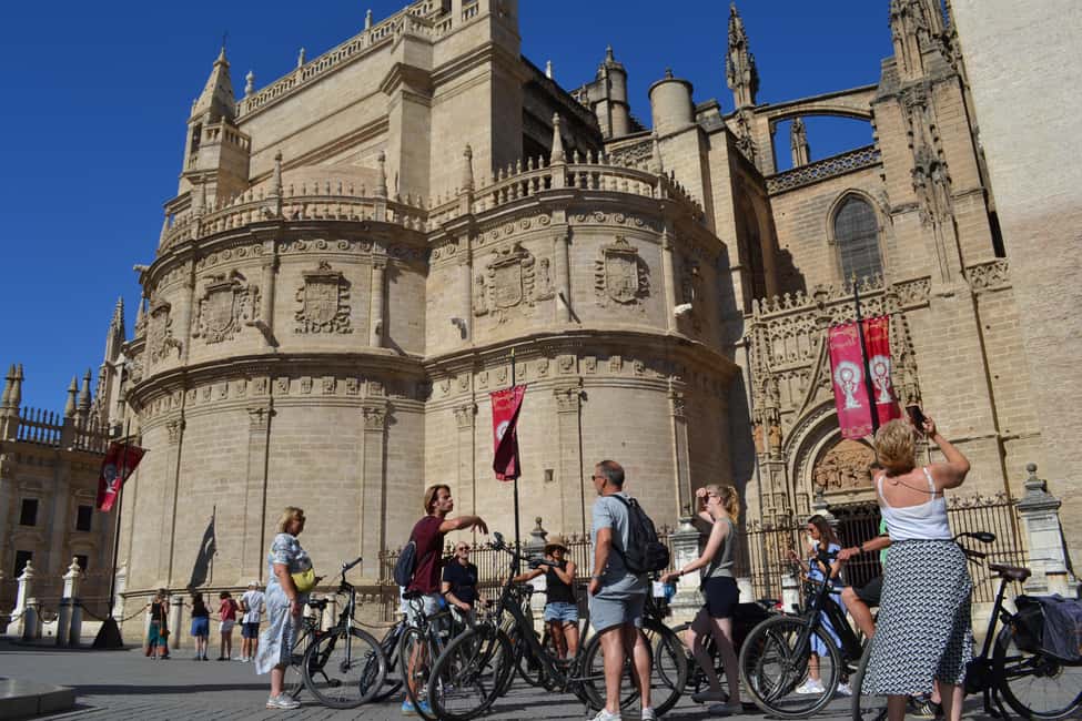 Bild Nr. 3 von Sevilla: Geführte Tour mit dem Elektrofahrrad Aktivität in Sevilla, hochgeladen vom Anbieter