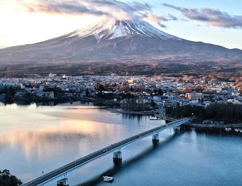 image n.6 of Private Mount Fuji sightseeing Day trip with English Guide activity in Fujikawaguchiko, uploaded by supplier