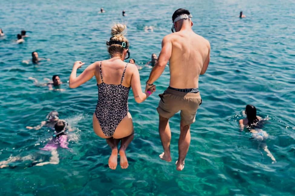 imagem n.4 de Split: Lagoa Azul e passeio de lancha pelas 3 ilhas atividade em Dalmácia, carregada pelo fornecedor