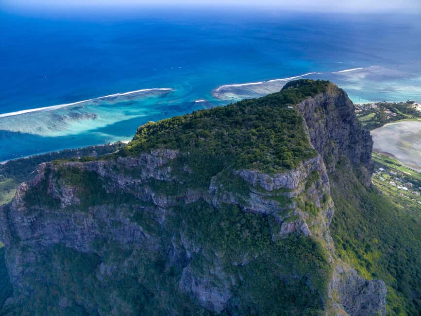 image n.23 of Le Morne Brabant : Mountain Hike with Local Guides activity in Mauritius, uploaded by supplier