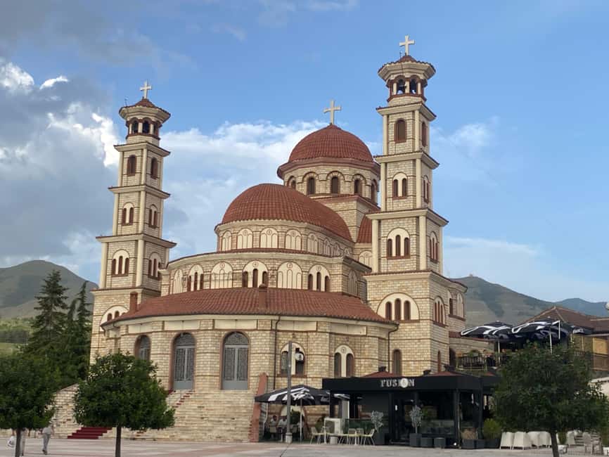 afbeelding n.1 van Vanuit Tirana/Durres: Korca, Voskopoja, Pogradec,Lin Dagtocht activiteit in Korçë, geüpload door aanbieder