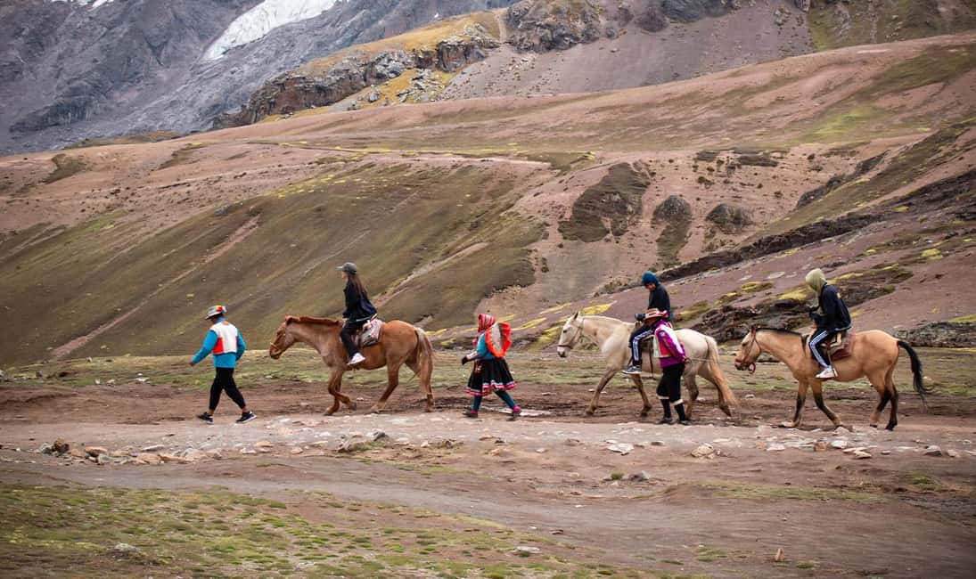 imagem n.20 de Cusco: Tour particular à Montanha Arco-Íris e ao Vale Vermelho atividade em Avanos, carregada pelo fornecedor
