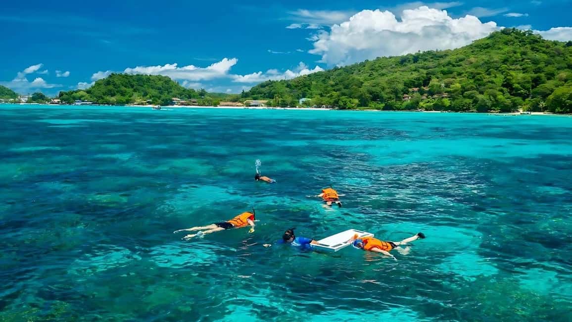 image n.9 of Phuket: Phi Phi Islands and Maya Bay Day Trip with Lunch activity in Gulf of Thailand, uploaded by supplier