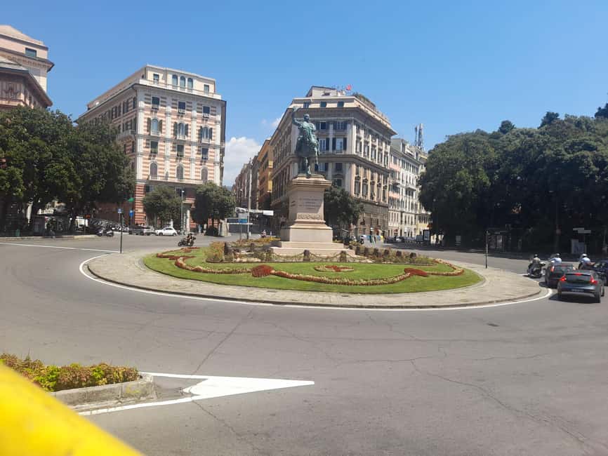 Immagine nº 17 di Genova: biglietto tour Hop-on Hop-off attività a Genova, caricata dal fornitore