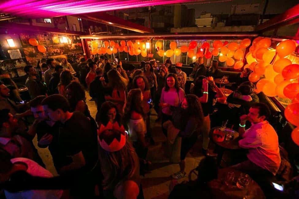 Image N°12 de Tournée des bars de Shanghai en 4 heures (tournée des bars et des boîtes de nuit) activité à Shanghaï, publiée par le prestataire