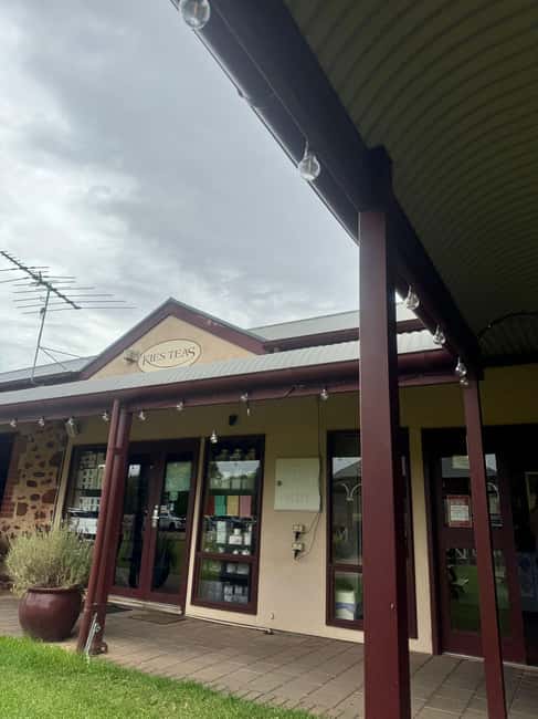 imagen n.º 19 de Desde Adelaida: Hahndorf y Valle de Barossa con almuerzo en bodega actividad en Nuriootpa, subida por el proveedor