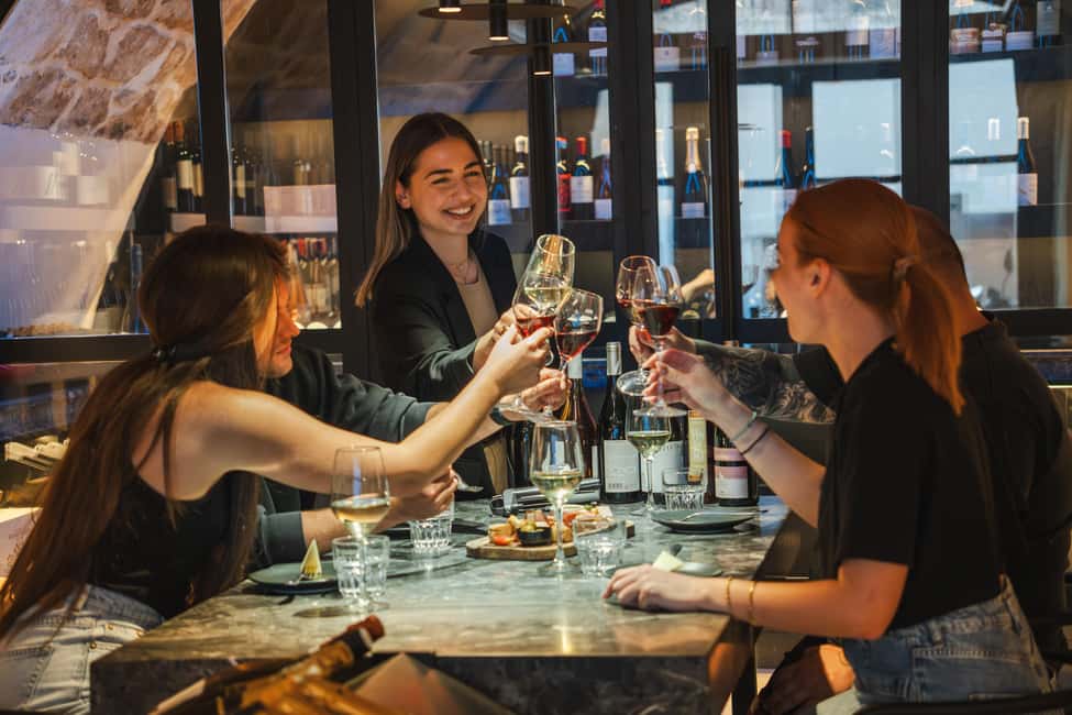 Immagine nº 6 di Rethymno: tour guidato con degustazione di vini cretesi e cibo locale attività a Rethymno, caricata dal fornitore